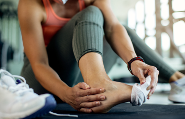 Chronic foot pain (plantar fasciitis, flat feet)